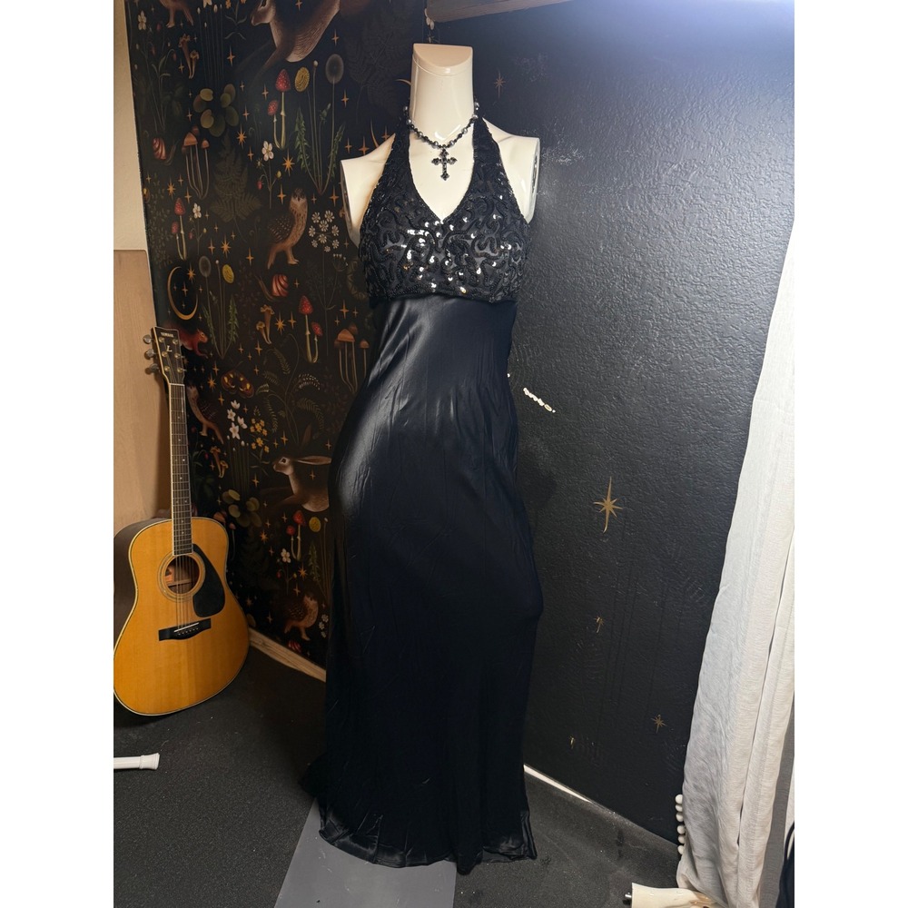 Blondie Nites Black Sequin Halter Gown Satin Formal Dress Size 7/8 Prom Event